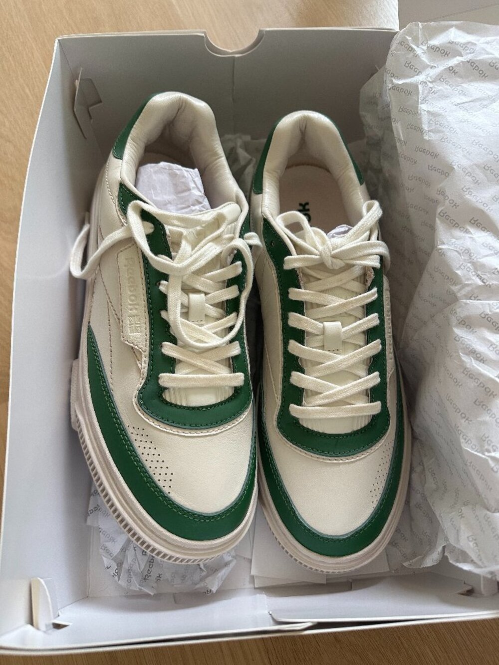 Reebok Club C Vintage leather trainers (US M 10 / W 11.5)